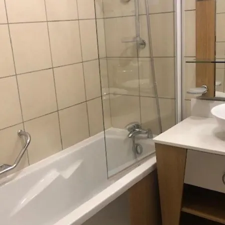Διαμέρισμα 2p Avec Balcon, Piscine, Sauna Et Parking - Pied Des Pistes Arc 1800 - Fr-1-346-318
